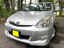 Toyota Wish 1.8 FACELIFT (A) SMART ENTRY / 4 DISC