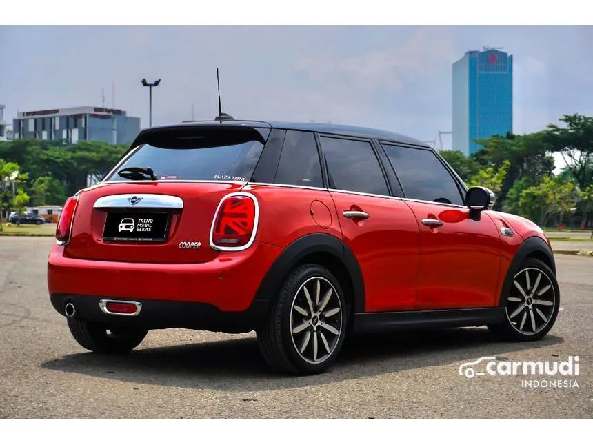 2018 MINI Cooper 5 Door Hatchback