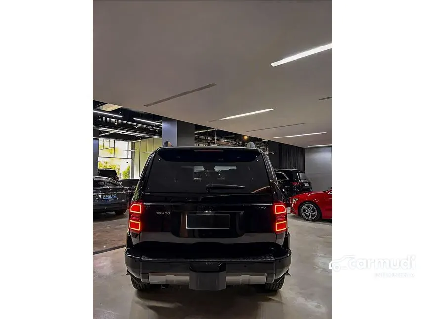 2025 Toyota Land Cruiser Prado Kakadu SUV