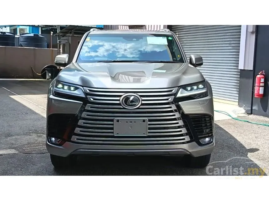 2024 Lexus LX 600 7 seater SUV