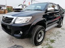 2014 Toyota Hilux 2.5(A) G VNT TURBO TRD Sportivo 4X4 Pickup Truck