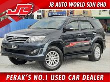 2012 Toyota Fortuner 2.7 V 1Owner TRD High Spec