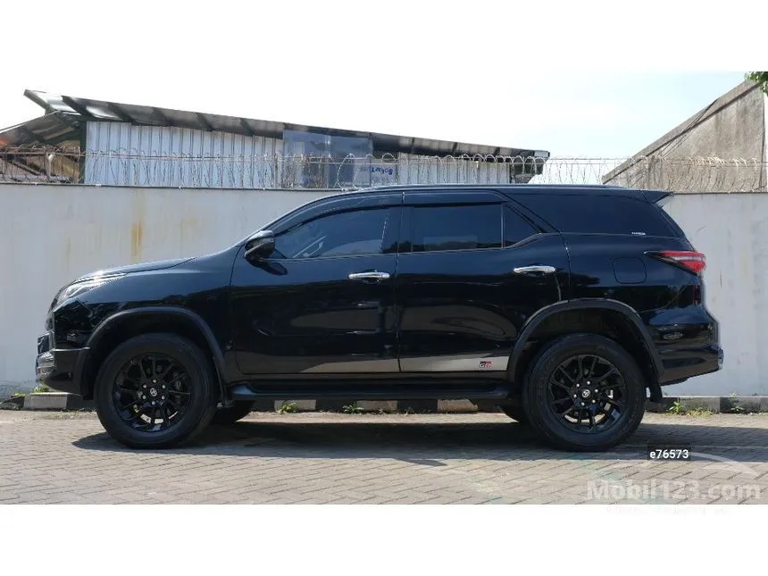 2023 Toyota Fortuner GR Sport 4X2 SUV