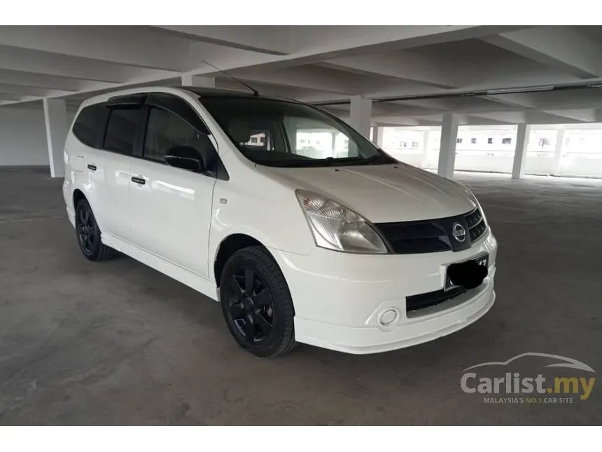 2010 Nissan Grand Livina Comfort MPV