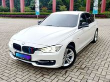 2014 BMW 320i 2.0 Sport Istimewa Kredit Cash Tukar tmbh Bergaransi