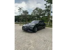 2022 Mercedes-Benz C300 2.0 AMG Line Sedan Black on Black Odo 2 Rb (TERMURAH)