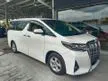 Recon 2019 Toyota Alphard 2.5 X sunroof