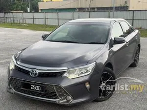 2016 Toyota Camry 2.5 Hybrid Sedan