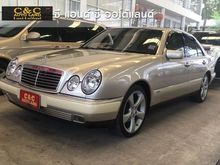 2005 Mercedes-Benz E200 2.0 W210 (ปี 95-03) Sedan AT