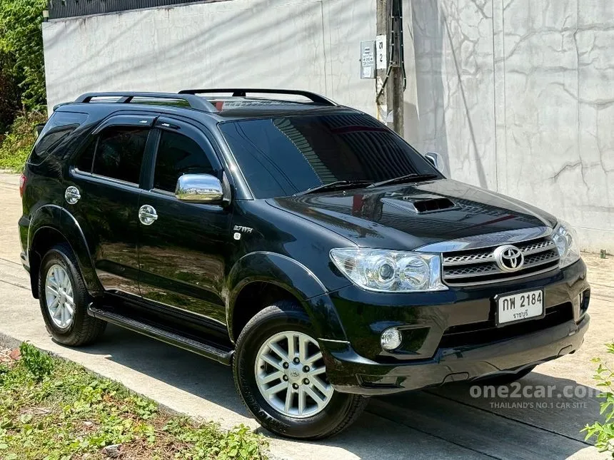 2009 Toyota FORTUNER V SUV