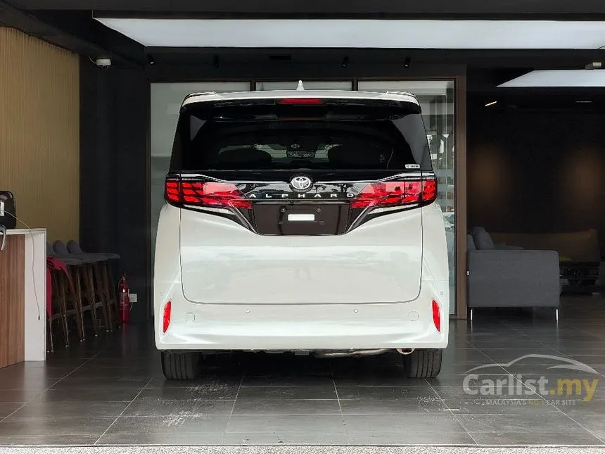 2024 Toyota Alphard Z 7-Seater MPV