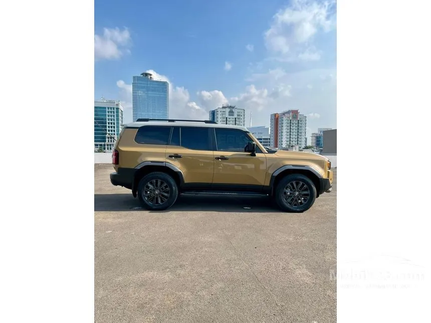 2026 Toyota Land Cruiser Prado ZX SUV
