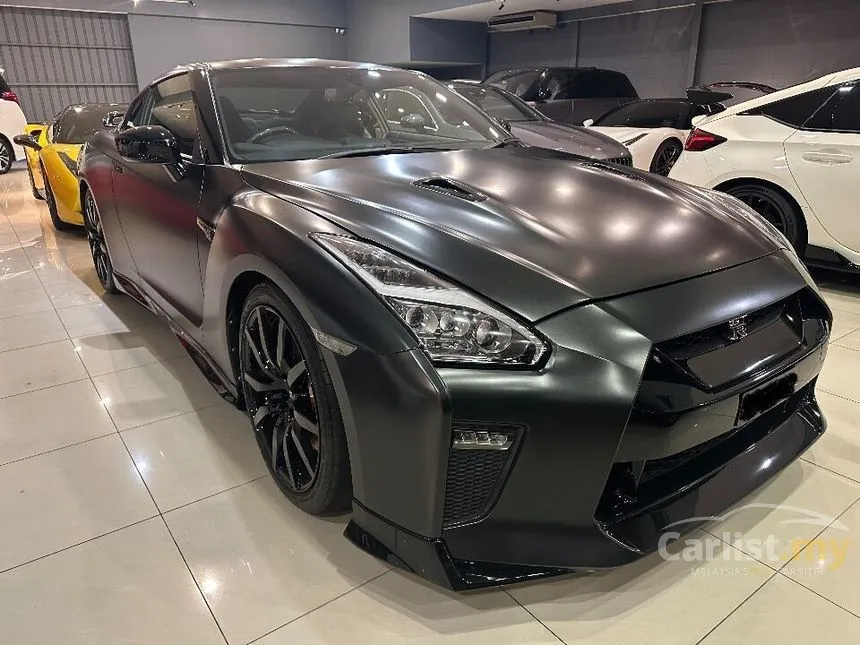 2014 Nissan GT-R Premium Edition Coupe