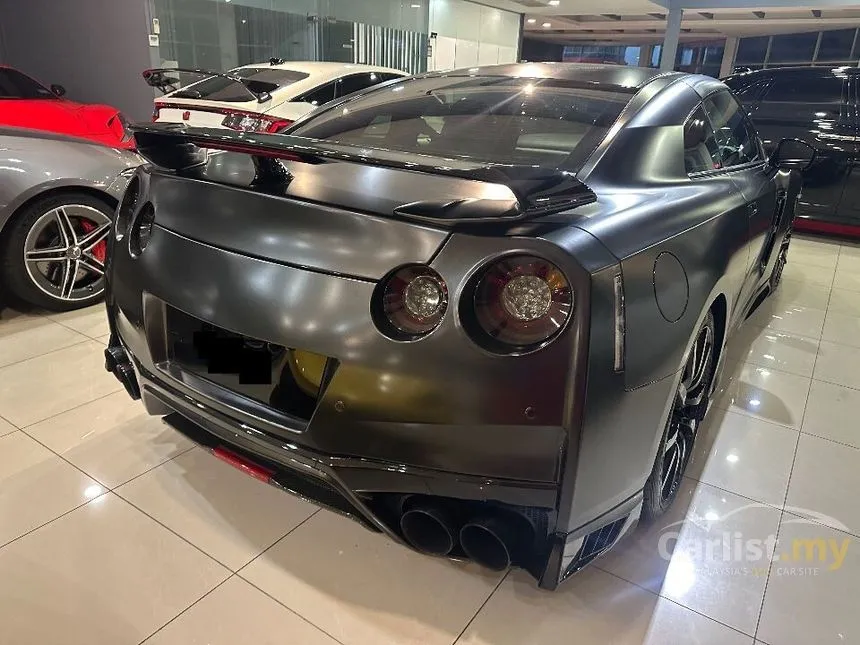 2014 Nissan GT-R Premium Edition Coupe