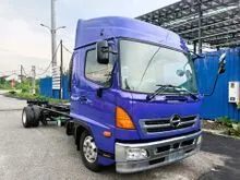 2025 Hino 500 Series HIGHROOF 6.4CC (MT)