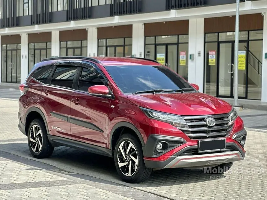 Jual Mobil Toyota Rush 2021 TRD Sportivo 1.5 di Banten Automatic SUV Merah Rp 209.000.000