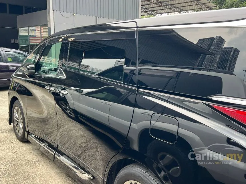 2024 Toyota Alphard Z 7-Seater MPV