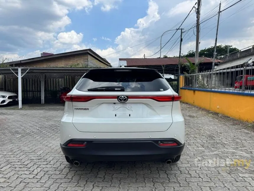 2022 Toyota Harrier S SUV