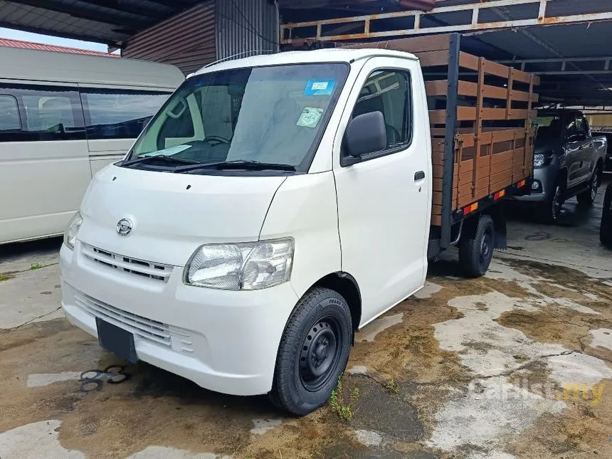 2019 Daihatsu Gran Max Wooden Cargo Lorry