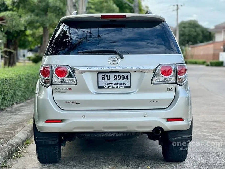 2012 Toyota FORTUNER V Navi SUV