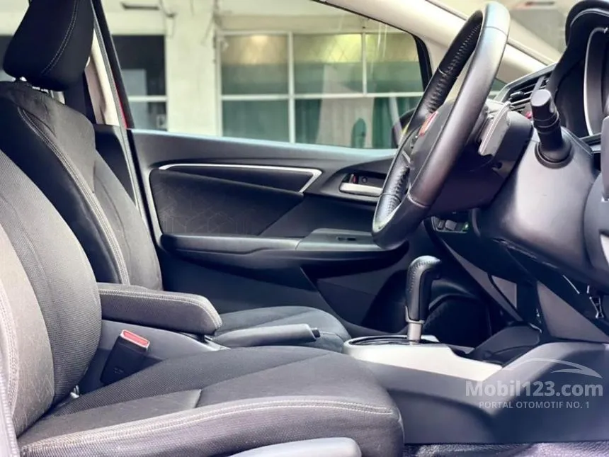 2015 Honda Jazz RS Hatchback