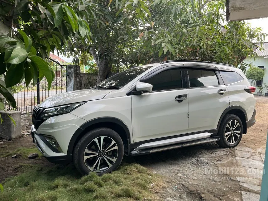 Jual Mobil Daihatsu Terios 2018 R Deluxe 1.5 di Jawa Timur Manual SUV Putih Rp 195.000.000