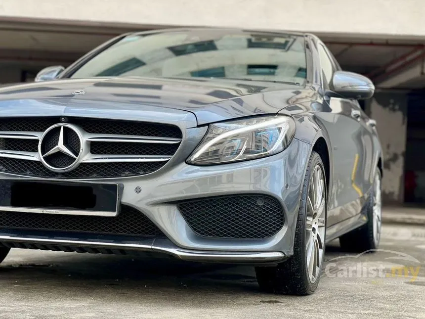 2019 Mercedes-Benz C350e AMG Line Sedan