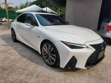 2021 Lexus IS 300 2.0 F Sport  SunRoof ( 7834 )