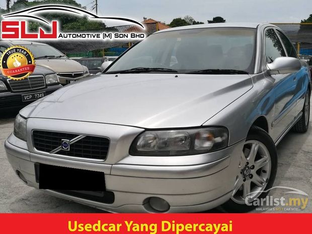 2004 volvo s60 r owners manual