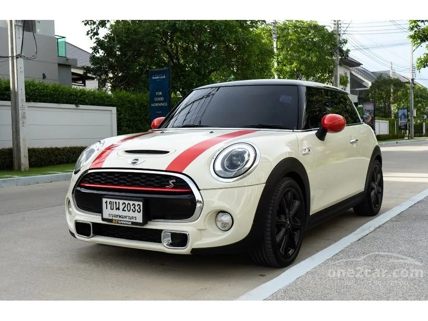 2015 Mini Cooper S Hatchback
