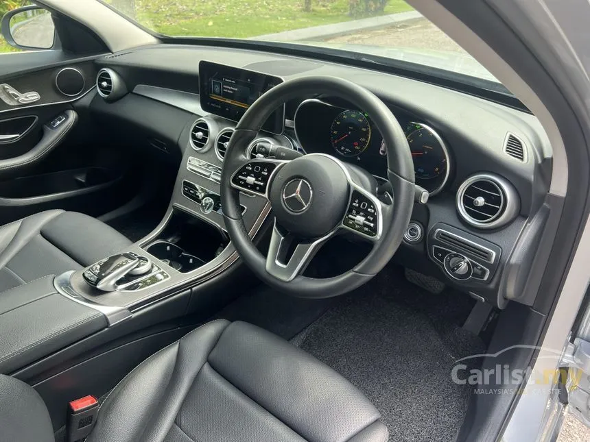 2019 Mercedes-Benz C200 Avantgarde Sedan