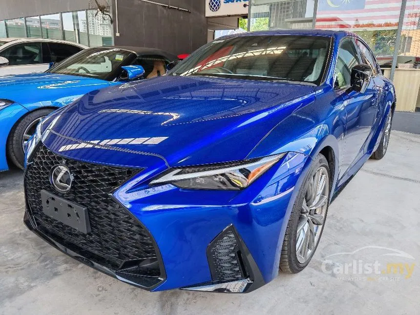 2021 Lexus IS 300 F Sport Sedan