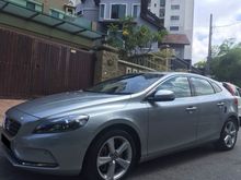 2015 Volvo V40 2.0 A T5 Volvo Full Service Record and Under Warranty Until 2020 67759KM