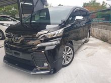 Toyota Vellfire 2.5 Golden Eyes 2017 UNREG clear stock