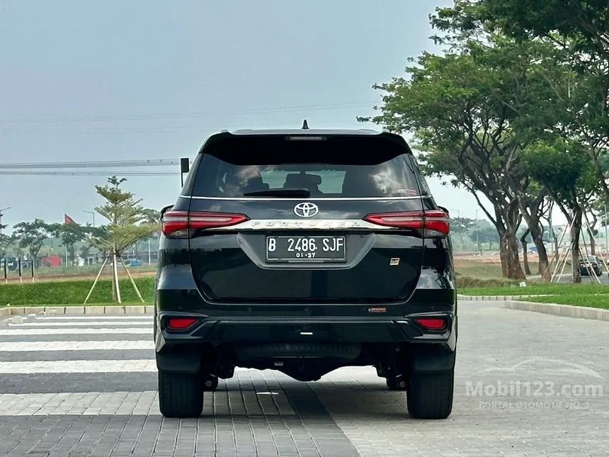 2022 Toyota Fortuner VRZ GR SPORT 4X2 SUV