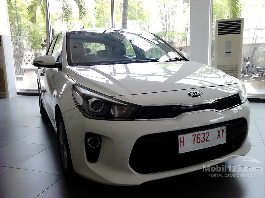 2017 KIA Rio Platinum Hatchback