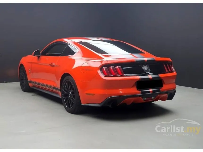 2015 Ford MUSTANG EcoBoost Coupe