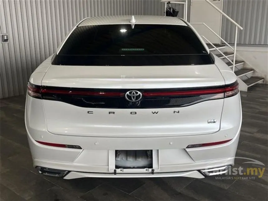 2023 Toyota Crown RS Advance Sedan