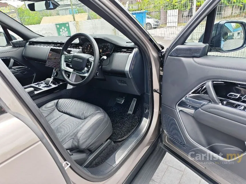 2022 Land Rover Range Rover P400 Vogue SUV