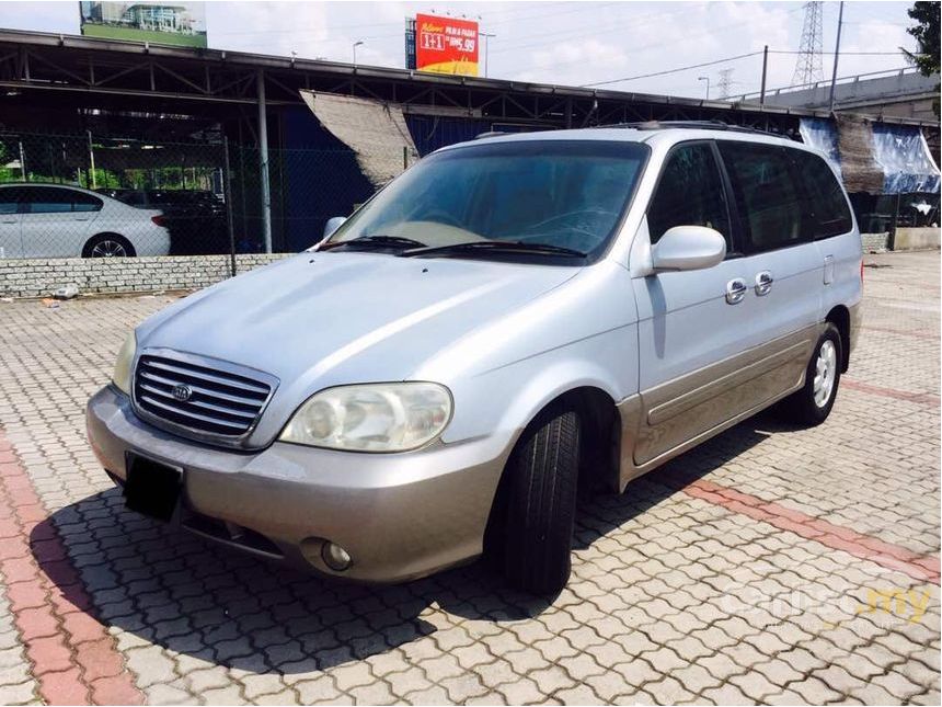 Kia Carnival 2002 2.5 in Selangor Automatic MPV Silver for 