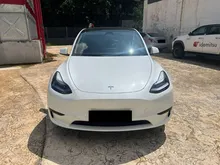 2024 TESLA Model Y 0.0 Standard Range SUV