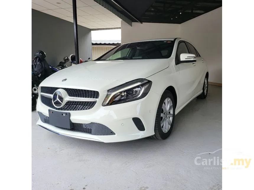 2018 Mercedes-Benz A180 Urban Line Hatchback