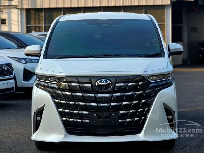 Jual Mobil Toyota Alphard 2024 HEV 2.5 di Kalimantan Selatan Automatic MPV Putih Rp 1.426.800.000