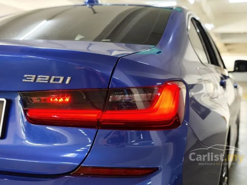 2022 BMW 320i M Sport Runout Edition Sedan