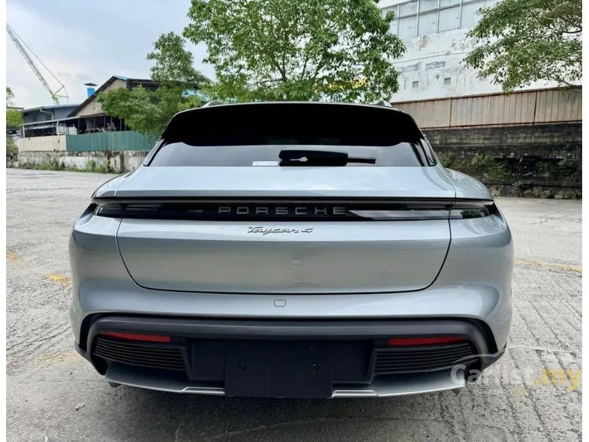 2025 Porsche Taycan 4 Cross Turismo Wagon