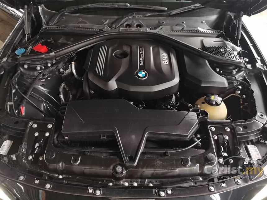 BMW 318i 2016 Luxury 1.5 in Selangor Automatic Sedan Black