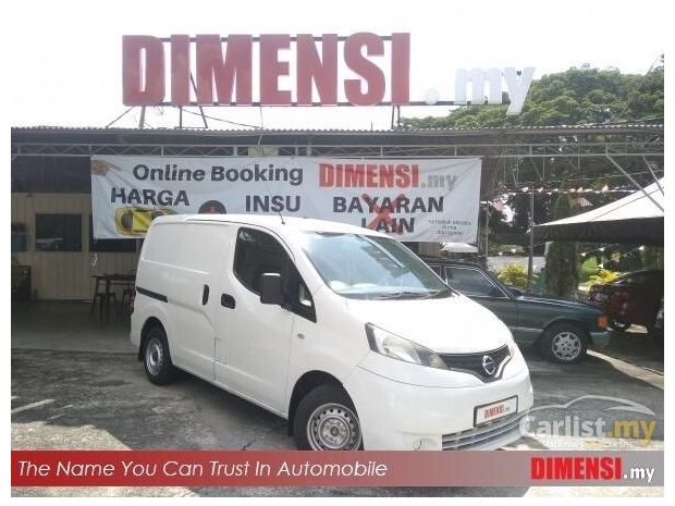 harga van nissan nv200