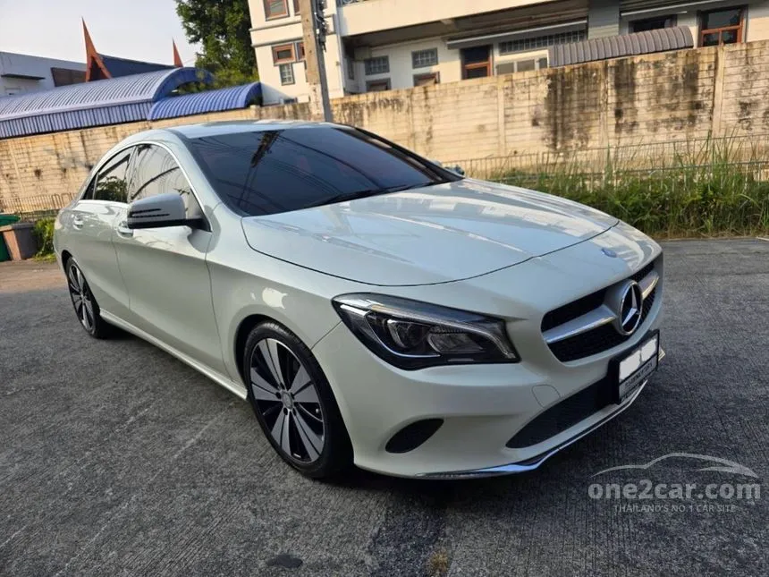 2017 Mercedes-Benz CLA200 Urban Sedan