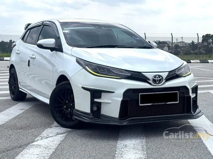2021 Toyota Yaris E Hatchback