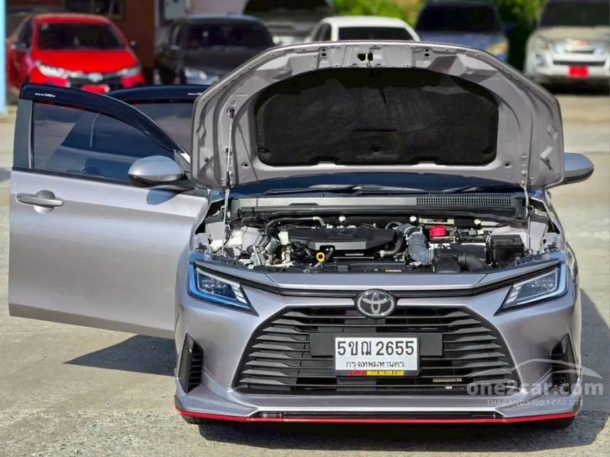 2024 Toyota Yaris Ativ Sport Sedan